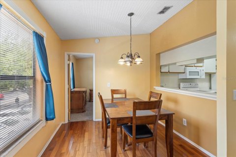 Condo in Orlando, Florida, 2 bedrooms  № 1755125 - photo 7