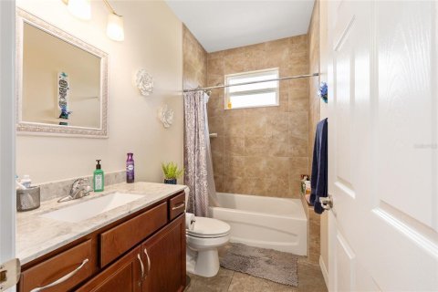 Casa en venta en Belleview, Florida, 4 dormitorios, 226.31 m2 № 2140733 - foto 29
