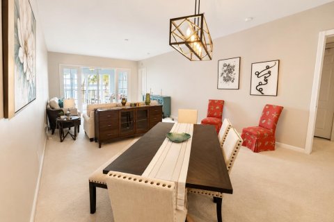 Condo in St. Lucie, Florida, 2 bedrooms № 2265173 - photo 5