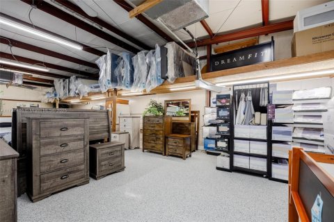 Купить коммерческую недвижимость в Лабель, Флорида № 1764347 - фото 12