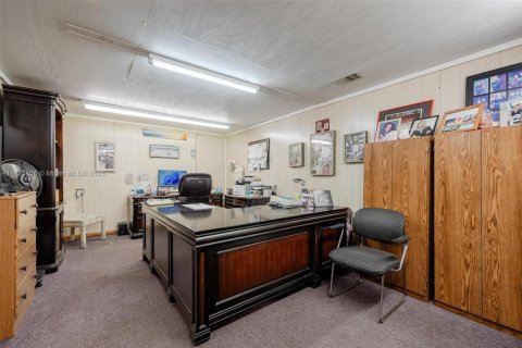 Купить коммерческую недвижимость в Лабель, Флорида № 1764347 - фото 14