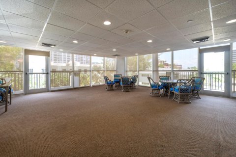 Купить кондоминиум в Помпано-Бич, Флорида 3 комнаты, 97.55м2, № 2181130 - фото 29