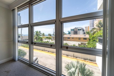 Купить кондоминиум в Помпано-Бич, Флорида 3 комнаты, 97.55м2, № 2181130 - фото 10