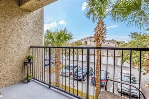 Condo in Orlando, Florida, 2 bedrooms № 2102751 - photo 22