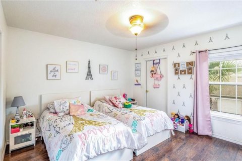 Condo in Orlando, Florida, 2 bedrooms № 2102751 - photo 15