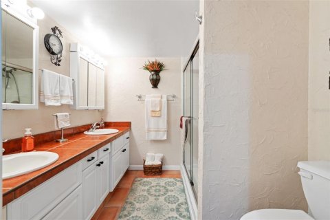 House in Clearwater, Florida 2 bedrooms, 106.84 sq.m. № 1717671 - photo 18