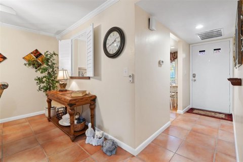House in Clearwater, Florida 2 bedrooms, 106.84 sq.m. № 1717671 - photo 4