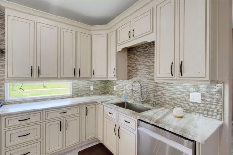 Casa en venta en Lakeland, Florida, 5 dormitorios, 348.57 m2 № 2237074 - foto 17