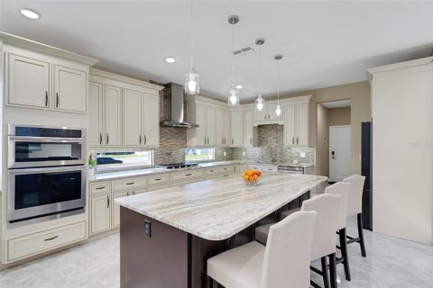 Casa en venta en Lakeland, Florida, 5 dormitorios, 348.57 m2 № 2237074 - foto 12