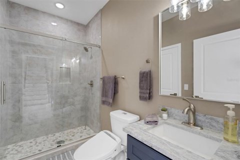 Casa en venta en Lakeland, Florida, 5 dormitorios, 348.57 m2 № 2237074 - foto 28