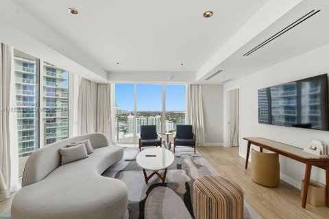 Condominio en venta en Fort Lauderdale, Florida, 2 dormitorios, 159.88 m2 № 2055397 - foto 16