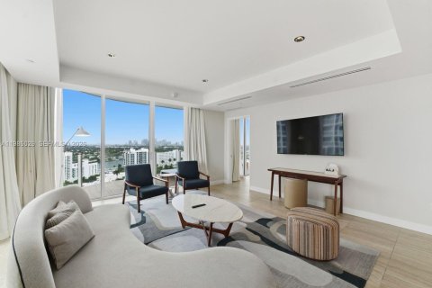 Condominio en venta en Fort Lauderdale, Florida, 2 dormitorios, 159.88 m2 № 2055397 - foto 17
