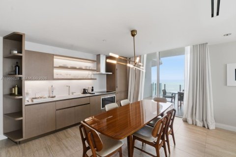 Condominio en venta en Fort Lauderdale, Florida, 2 dormitorios, 159.88 m2 № 2055397 - foto 15