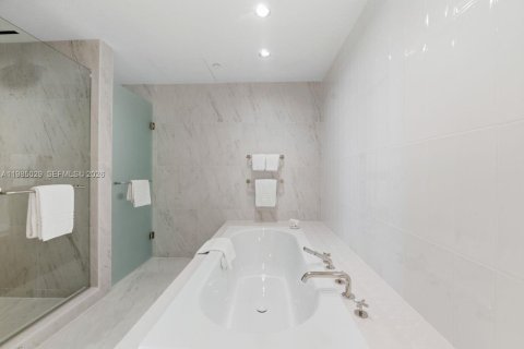 Condominio en venta en Fort Lauderdale, Florida, 2 dormitorios, 159.88 m2 № 2055397 - foto 23