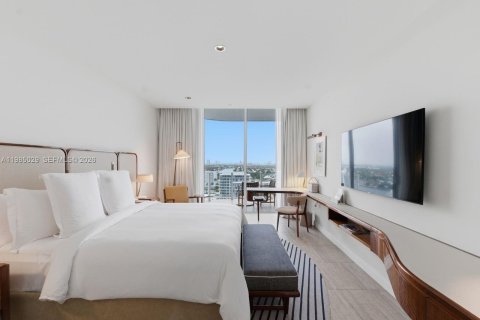 Condominio en venta en Fort Lauderdale, Florida, 2 dormitorios, 159.88 m2 № 2055397 - foto 8