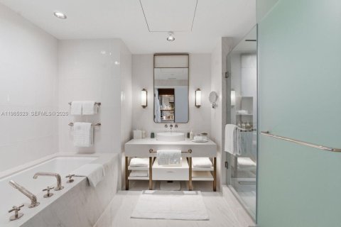 Condominio en venta en Fort Lauderdale, Florida, 2 dormitorios, 159.88 m2 № 2055397 - foto 5