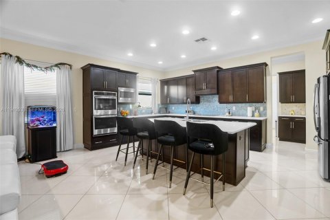 Casa en venta en Boca Raton, Florida, 5 dormitorios, 386.47 m2 № 1997712 - foto 15