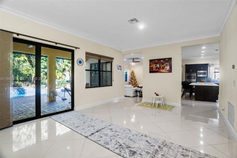 Casa en venta en Boca Raton, Florida, 5 dormitorios, 386.47 m2 № 1997712 - foto 18