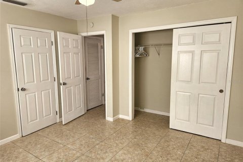 Condominio en alquiler en Venice, Florida, 1 dormitorio, 64.66 m2 № 1885095 - foto 2