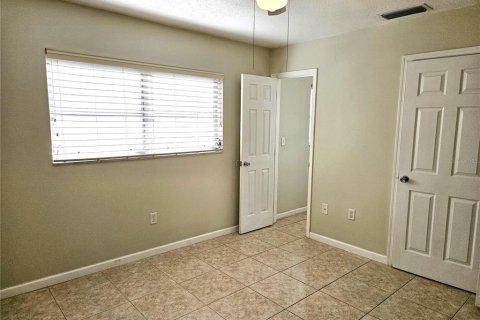Condominio en alquiler en Venice, Florida, 1 dormitorio, 64.66 m2 № 1885095 - foto 3