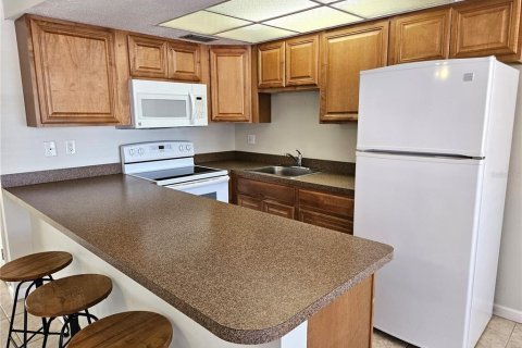 Condominio en alquiler en Venice, Florida, 1 dormitorio, 64.66 m2 № 1885095 - foto 19