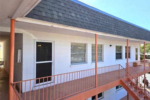 Condominio en alquiler en Venice, Florida, 1 dormitorio, 64.66 m2 № 1885095 - foto 1