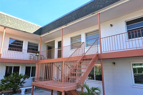 Condominio en alquiler en Venice, Florida, 1 dormitorio, 64.66 m2 № 1885095 - foto 7