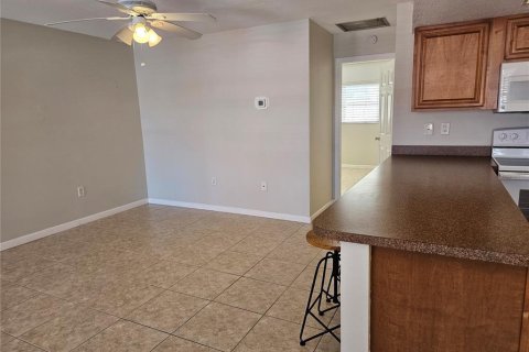 Condominio en alquiler en Venice, Florida, 1 dormitorio, 64.66 m2 № 1885095 - foto 22
