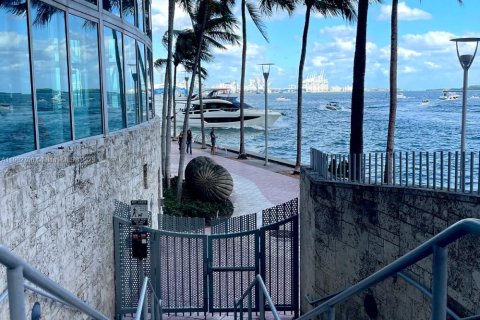 Copropriété à vendre à Miami, Floride: 2 chambres, 102.66 m2 № 2012815 - photo 26