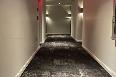 Copropriété à vendre à Miami, Floride: 2 chambres, 102.66 m2 № 2012815 - photo 6