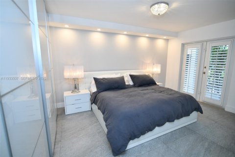 Appartement à louer à Miami, Floride: 1 chambre, 765.61 m2 № 1991429 - photo 20