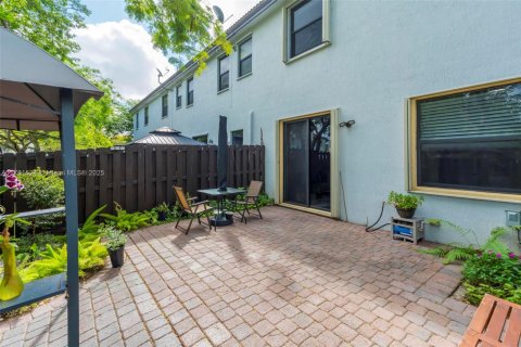 Touwnhouse à vendre à Doral, Floride: 4 chambres, 179.77 m2 № 1698829 - photo 28