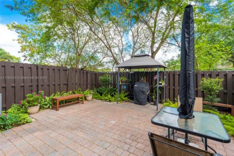 Touwnhouse à vendre à Doral, Floride: 4 chambres, 179.77 m2 № 1698829 - photo 26