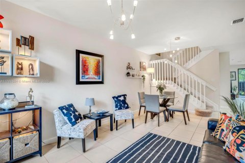 Touwnhouse à vendre à Doral, Floride: 4 chambres, 179.77 m2 № 1698829 - photo 29