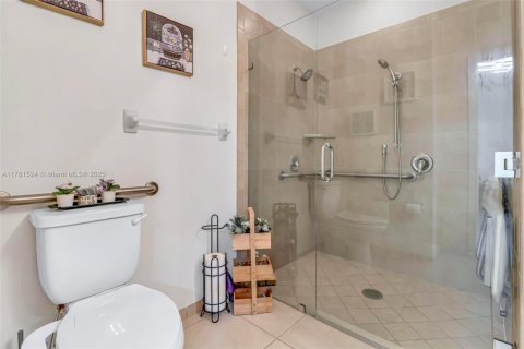 Touwnhouse à vendre à Doral, Floride: 4 chambres, 179.77 m2 № 1698829 - photo 13