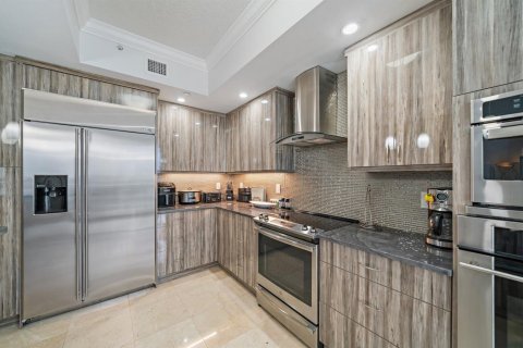 Купить кондоминиум в Ривьера-Бич, Флорида 4 комнаты, 252.69м2, № 2083121 - фото 9