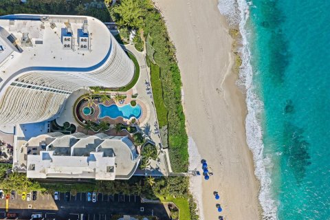 Купить кондоминиум в Ривьера-Бич, Флорида 4 комнаты, 252.69м2, № 2083121 - фото 3
