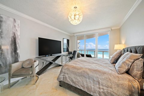 Купить кондоминиум в Ривьера-Бич, Флорида 4 комнаты, 252.69м2, № 2083121 - фото 20