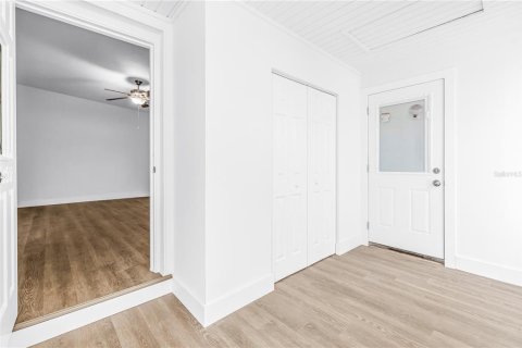 Villa ou maison à vendre à Saint Petersburg, Floride: 5 chambres, 237.64 m2 № 2123628 - photo 4