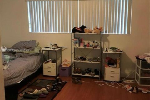 Copropriété à louer à Miami, Floride: 2 chambres, 92.9 m2 № 1952849 - photo 3