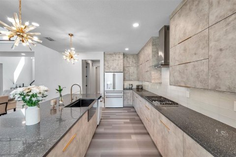 Casa en venta en Clearwater, Florida, 4 dormitorios, 233.93 m2 № 1614647 - foto 18
