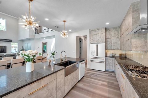 Casa en venta en Clearwater, Florida, 4 dormitorios, 233.93 m2 № 1614647 - foto 9