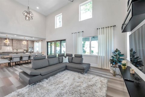 Casa en venta en Clearwater, Florida, 4 dormitorios, 233.93 m2 № 1614647 - foto 12