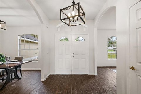 House in Clermont, Florida 4 bedrooms, 212.56 sq.m. № 1622703 - photo 5