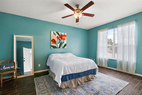 House in Clermont, Florida 4 bedrooms, 212.56 sq.m. № 1622703 - photo 16