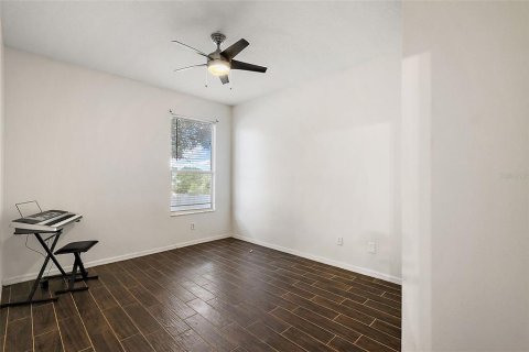 House in Clermont, Florida 4 bedrooms, 212.56 sq.m. № 1622703 - photo 24