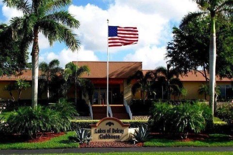 Condo in Delray Beach, Florida, 2 bedrooms  № 2049528 - photo 21