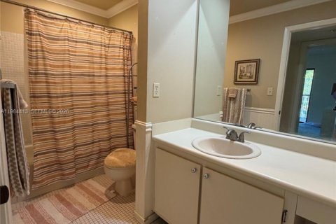 Condo in Delray Beach, Florida, 2 bedrooms  № 2049528 - photo 10