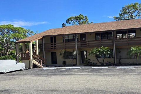 Condo in Englewood, Florida, 2 bedrooms  № 2195713 - photo 4