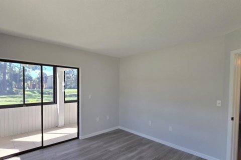 Condo in Englewood, Florida, 2 bedrooms  № 2195713 - photo 22